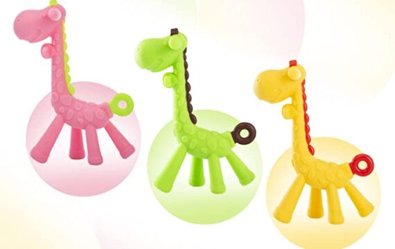 Hopop BPA Free, Flexible, Soft Silicone Giraffe Teether Suitable from 3 Months to 3 Years (Green) - Image 4