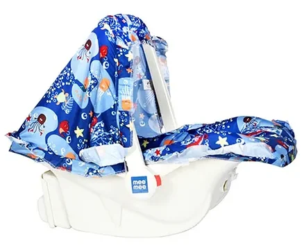 Mee Mee 5 in 1 Baby Cozy Carry Cot cum Rocker - Image 3