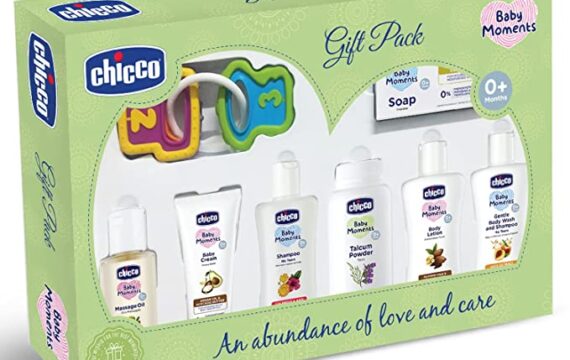 Chicco Baby Moments Delight Gift Pack Green, Ideal Baby Gift Sets for Baby Shower, Newborn Gifting, New Parents, Birthdays, New Advanced Formula with 0% Phenoxyethanol, 0m+ (8 Items)