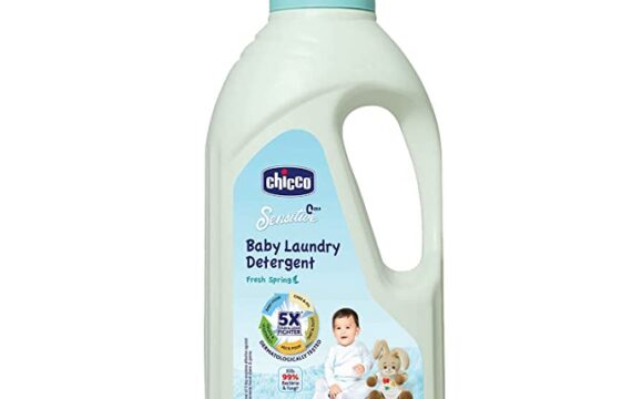 Chicco Baby Laundry Detergent, 5X Stain & Germ Fighter, Kills 99% of Germs, Dermatologically Tested for Effective & Gentle Cleaning, Fresh Spring (1 L liquid)