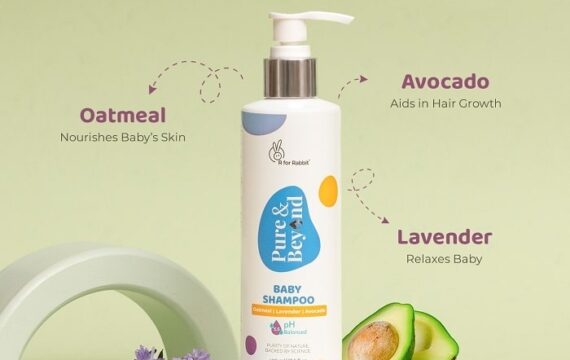 Pure & Beyond Baby Shampoo Ph 5.5 Mild & Gentle, No Tears, With Natural Oatmeal & Avacado - 400 ml - Image 2